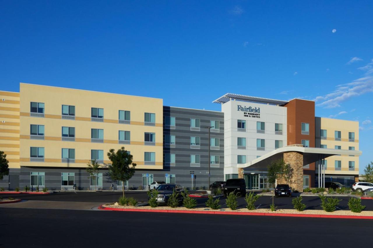 Fairfield By Marriott Inn & Suites Palmdale West ภายนอก รูปภาพ