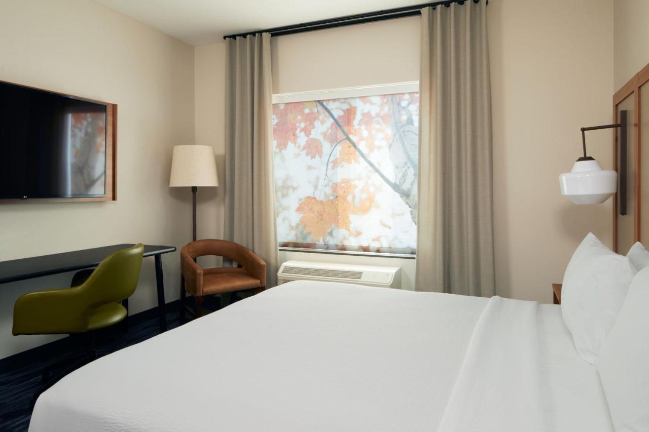 Fairfield By Marriott Inn & Suites Palmdale West ภายนอก รูปภาพ
